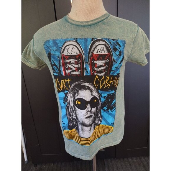 Kurt Cobain official tshirt unisex Small new without tags - Picture 1 of 4